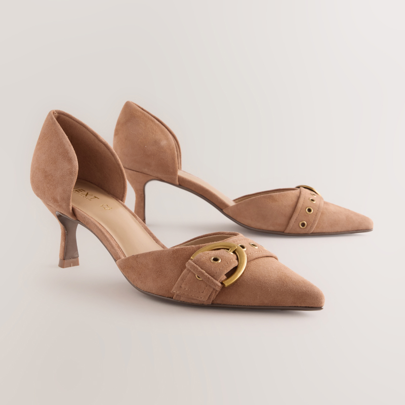 KITTEN HEELS
