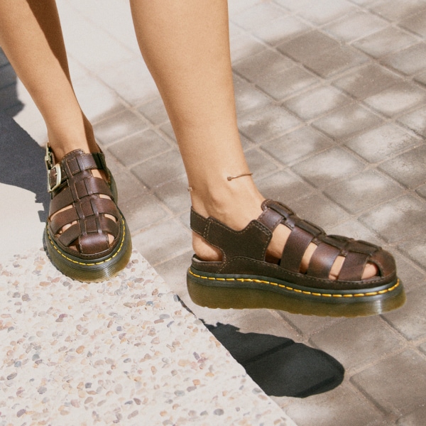 DR MARTENS