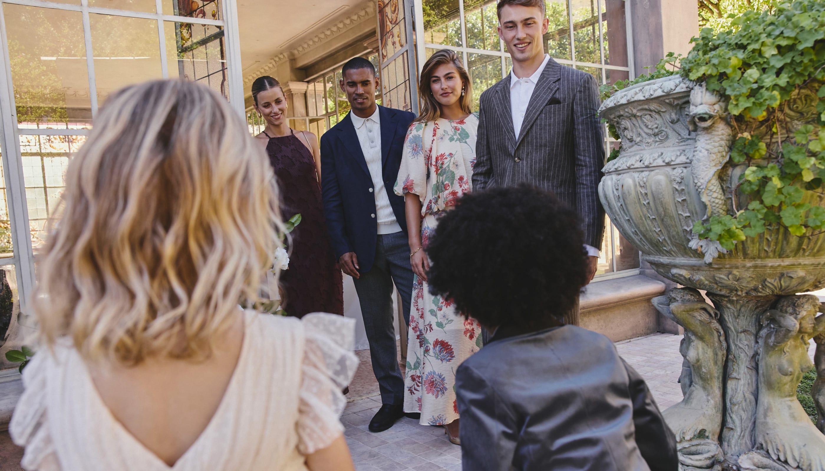 THE WEDDING SHOP
