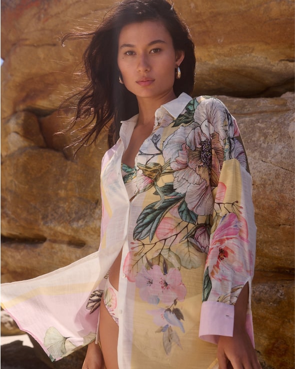 BEACHWEAR