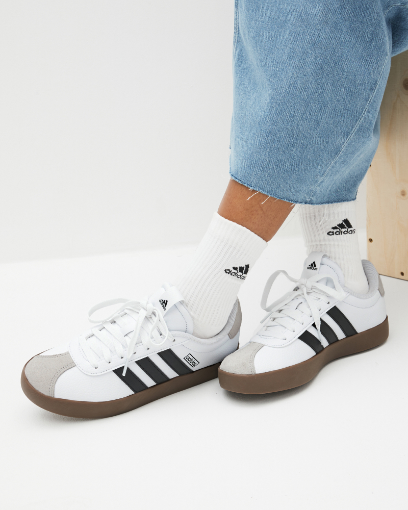 TRAINERS
