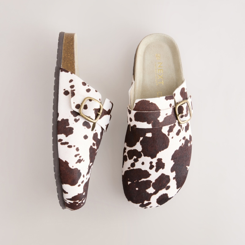 CLOGS