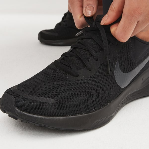 Black trainers